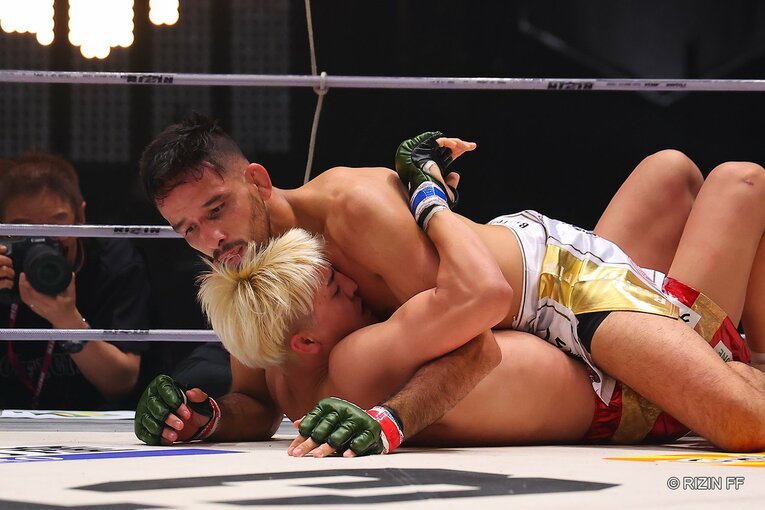 『RIZIN.43』クレベル・コイケvs.鈴木千裕　©RIZIN FF