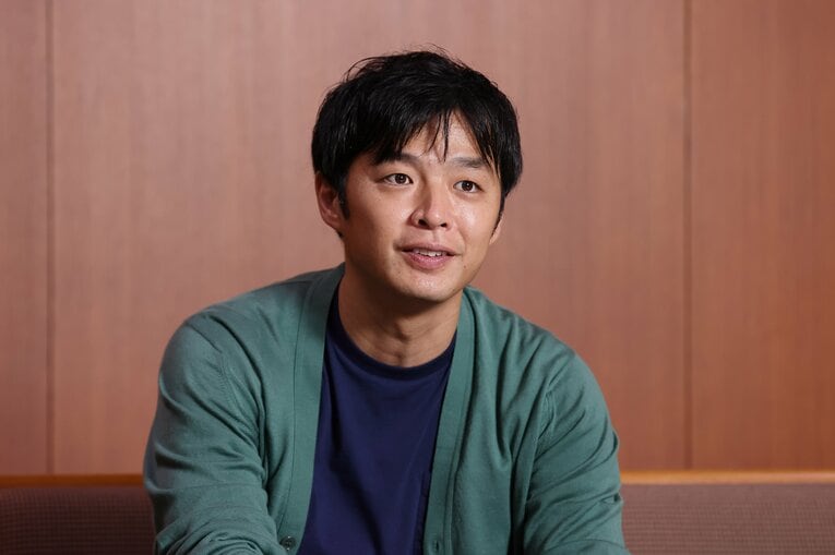 セルソースの裙本理人社長。同社は再生医療関連事業を手がけ、一昨年に東証マザーズ上場。ベンチャーでは異色の成長を遂げている　©Shigeki Yamamoto