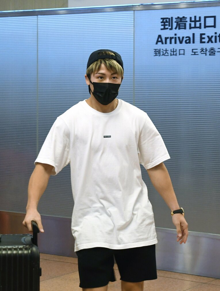 9月、米国での合宿を終えて帰国した井上尚弥　©︎JIJI PRESS