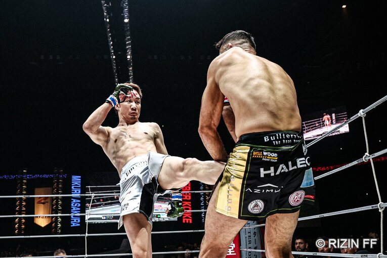 『超RIZIN.4』朝倉未来vs.クレベル・コイケ　©RIZIN FF