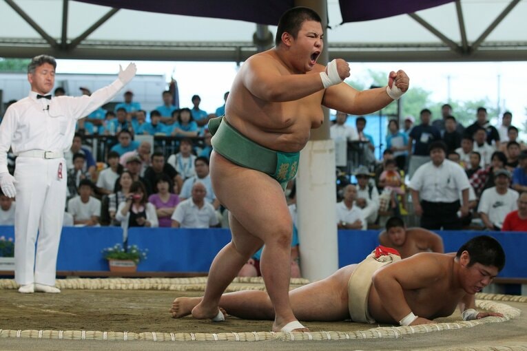 2011年、全国中学生相撲選手権大会で中学生横綱になったときの1枚　©AFLO