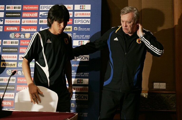 中村俊輔とオシム　©Takuya Sugiyama