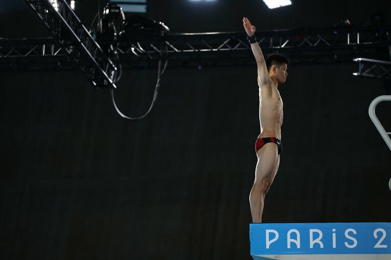 パリ五輪で銀メダルを獲得した玉井陸斗　©JMPA