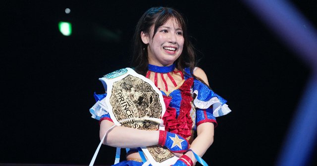 カ*ん様 東京女子プロレス　アクリルバッジ　荒井優希 img_802dc6bcdb814cdeda24eeed89