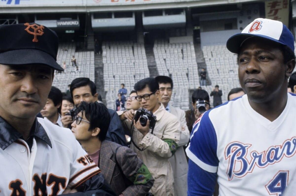 アメリカのスポーツと人種 ジョン ホバマン 人種とスポーツ - 黒人は本当に「速く」「強い」のか (中公新書
