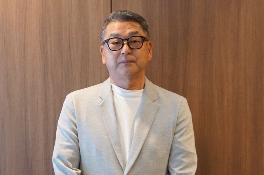 「今日は言い過ぎました」原辰徳から“謝罪メール”…試合後なにがあった? 元巨人ヘッドコーチ・岡崎郁が明かす「原監督は攻撃型、阿部監督は守備型」<Number Web> photograph by NumberWeb