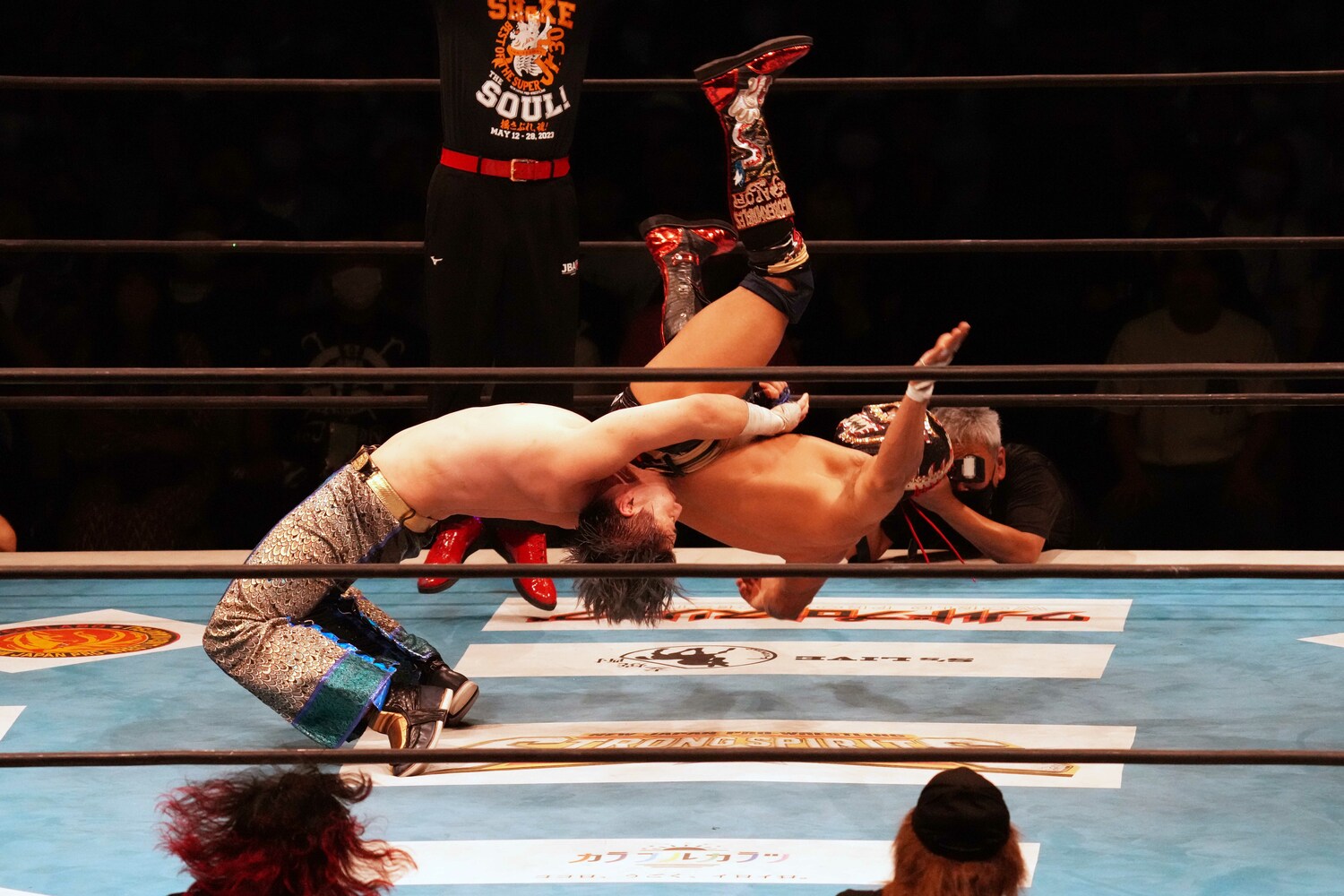 ワトの通天閣ジャーマン・スープレックス