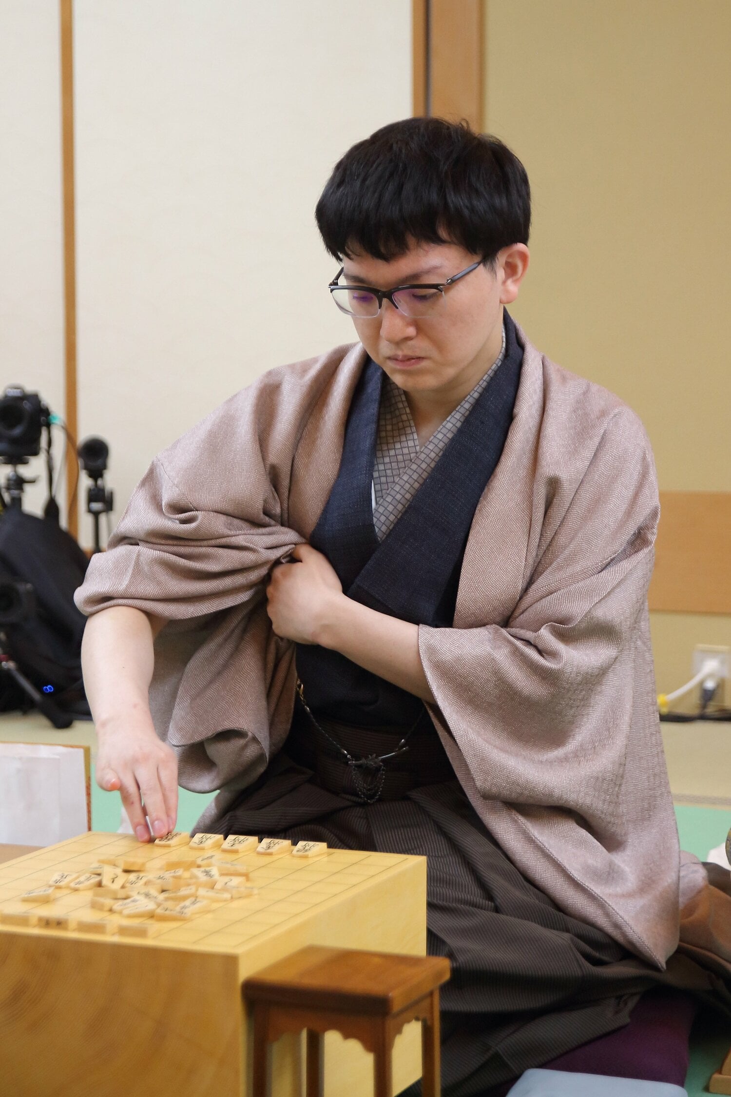 指し直し局での永瀬　©日本将棋連盟