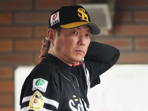 「まさかの14勝3敗」ソフトバンクなぜ日本ハムに強い? 現地記者がナゾを追う…小久保裕紀が名前を挙げた“2人の重要人物”「立ち去るコーチを引き止めて…」