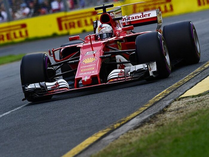 フェラーリ復活劇とタイヤの超進化。F1開幕戦、新時代を凝縮した一戦に。＜Number Web＞ photograph by Hiroshi Kaneko