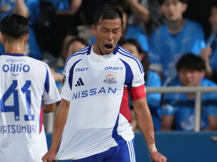 “名門”横浜F・マリノスが直面するクラブ史上最大の危機…J2降格圏に沈むチームの主将・喜田拓也が明かした横浜ダービーへの思い「ここがラストチャンス」＜Number Web＞ photograph by Getty Images