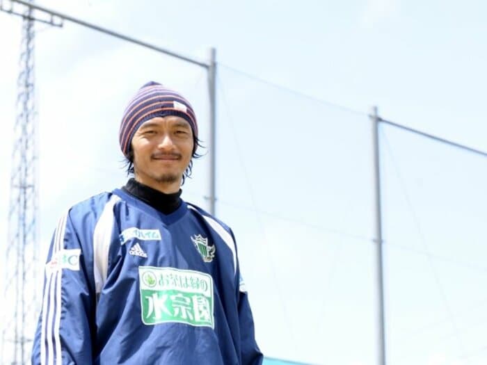 あれから10年、松田直樹の死に向き合うということ「立ち尽くして、マツさんって名前を呼ぶことしか…」＜元チームメイトが語る＞＜Number Web＞ photograph by Takuya Sugiyama