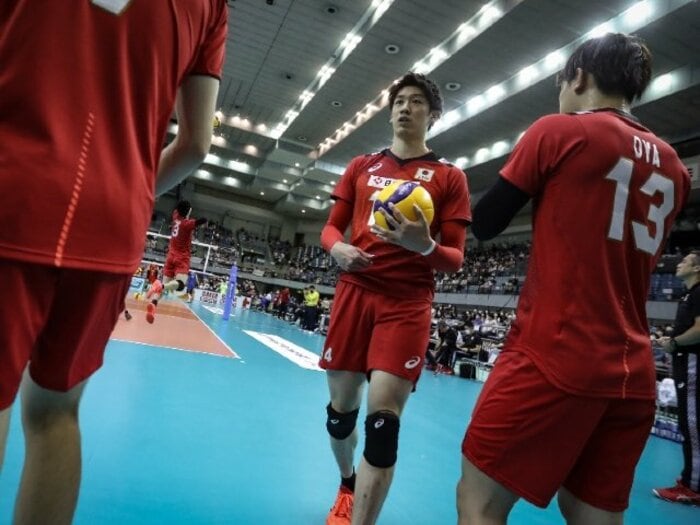 「石川祐希、やっぱりすごいわ」満身創痍のアジア選手権で見せた圧倒的な存在感…でも「まだまだ実力不足」と自己評価が厳しい理由＜Number Web＞ photograph by Takahisa Hirano