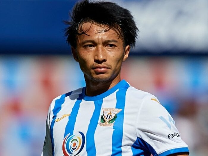 「落選した選手の分まで、というつもりはない」あの26人メンバー発表のあと…柴崎岳30歳が語っていた本音「ドイツ戦は勝ちに行く」＜Number Web＞ photograph by AFLO