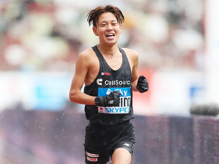 青山学院大学　箱根駅伝　3代目山の神　神野大地サイン入りシューズ(本人着用) 神野は終わった」と言われても…箱根駅伝“3代目山の神”に新チームが