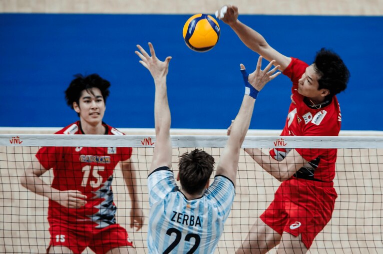 山内晶大（VNLアルゼンチン戦）©︎Volleyball World