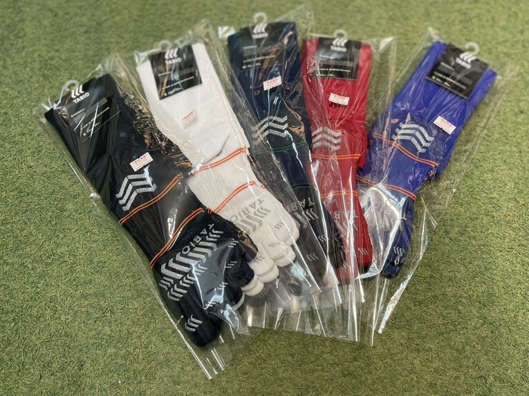 タビオの靴下（3000円程度）。今夏の甲子園で使う選手が目立った