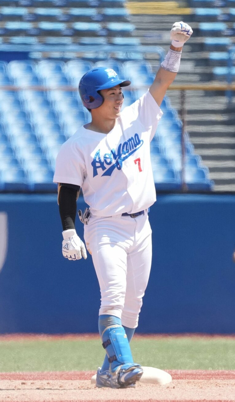 来年ドラフト有力候補の大学生二塁手【5】青山学院大・山田拓也（169cm73kg・右投左打・東海大相模高）　©Sankei Shimbun