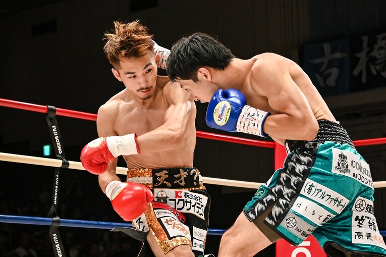 vs佐川遼／日本フェザー級王座決定戦（2019年9月13日）©︎Hiroaki Yamaguchi/AFLO