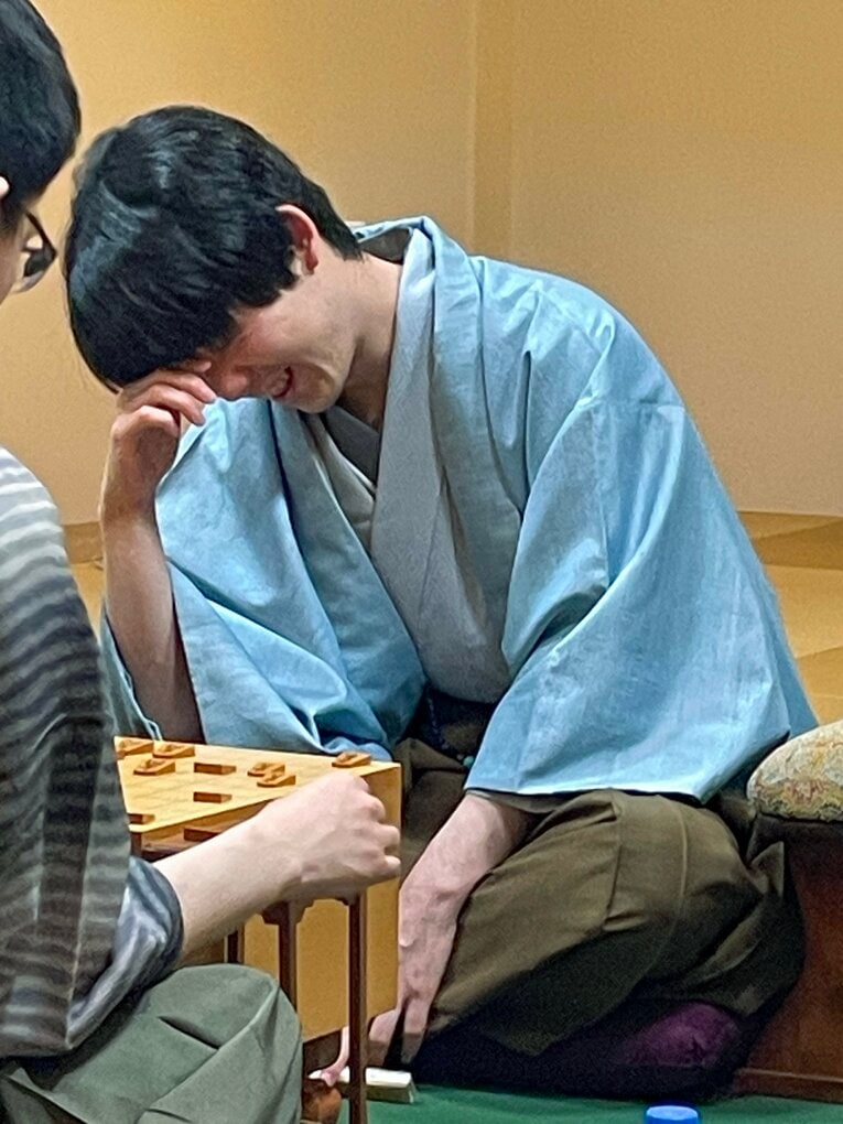 王将戦第3局、対局終了後の感想戦にて　©Shintaro Okawa