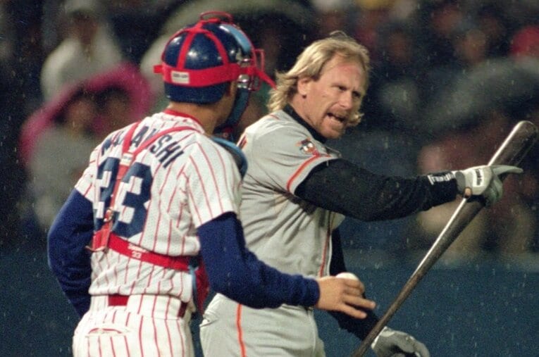 1994年に来日したダン・グラッデン。その年5月11日のヤクルト戦で球史に残る“大乱闘”が起きた ／ photograph by Sankei Shimbun