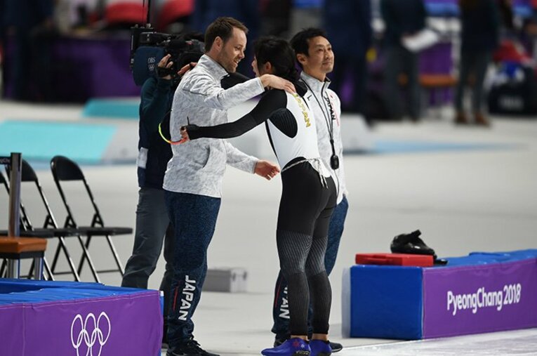 “つたない英語”が高木美帆を変えた。オランダ人コーチが支えた銀メダル。(2)