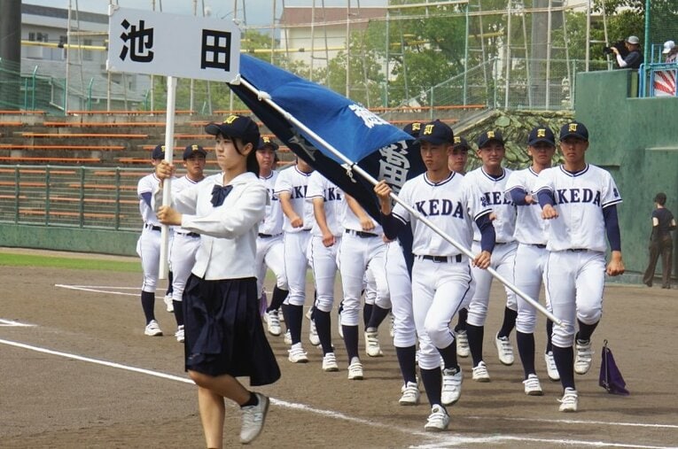 今夏の徳島大会。池田高校は2回戦で敗れた ／ photograph by NumberWeb
