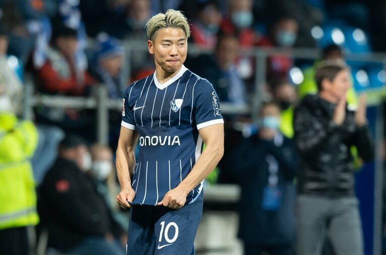 今季よりボーフムでプレーする浅野拓磨。旧知の記者が現地で目の当たりにした進化した姿とは？ ／ photograph by Getty Images