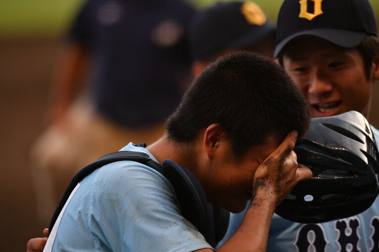 【コマ送りで見る】第100回大会、語り継がれる甲子園の名場面「９回無死満塁から２ランスクイズの決定的瞬間を振り返る　©Hideki Sugiyama