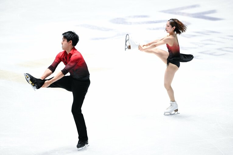 全日本選手権SP。三浦に左肩脱臼のアクシデントがあった【スワイプするとそのほかの写真もご覧になれます】　©Asami Enomoto