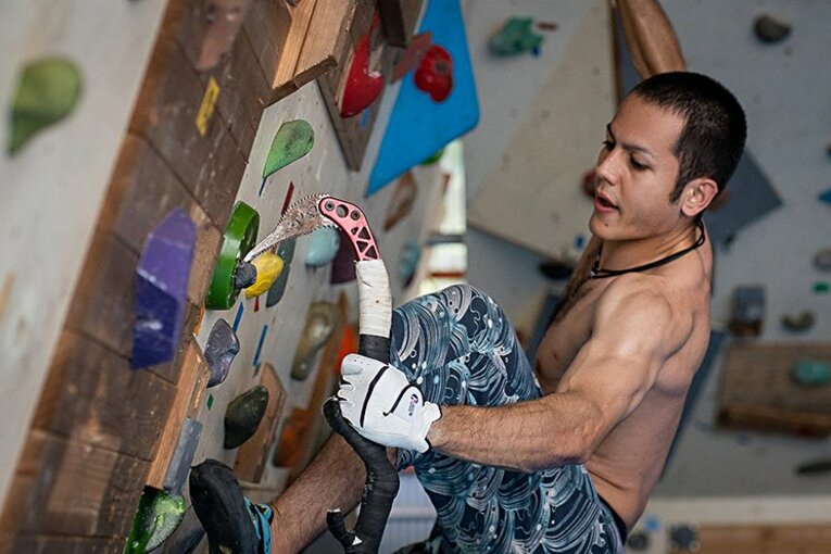 アイスW杯で「サラリーマン世界一」。異色クライマー・門田ギハードとは？(4)