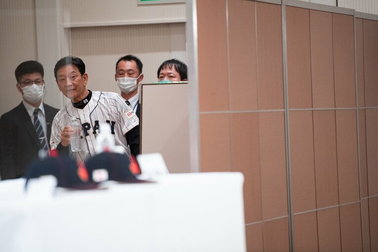 舞台袖の雰囲気　©Nanae Suzuki