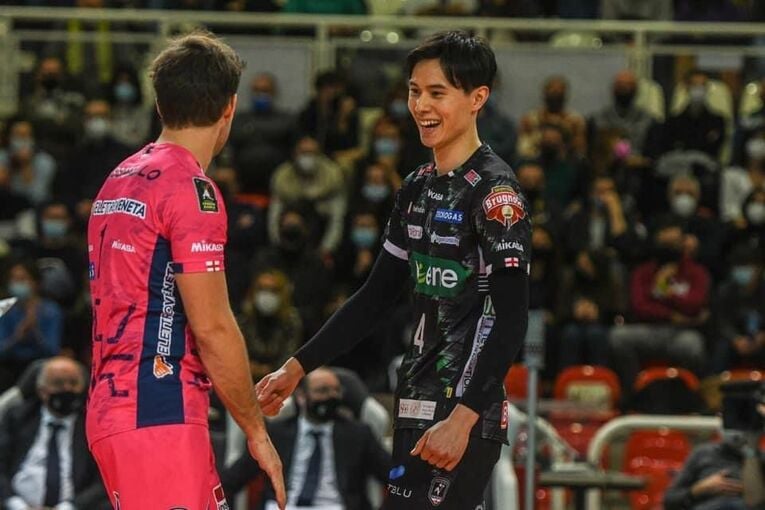 強豪モデナ戦でイタリアデビューを飾った高橋藍　©Pallavolo Padova