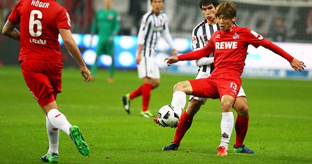 大迫勇也の 運ぶドリブル は強烈 3度目のハリルj 輝く条件は揃った 3 4 サッカー日本代表 Number Web ナンバー 大迫勇也の 運ぶドリブル は強烈 3度目のハリルj 輝く条件は揃った 3 4 サッカー日本代表 Number Web ナンバー