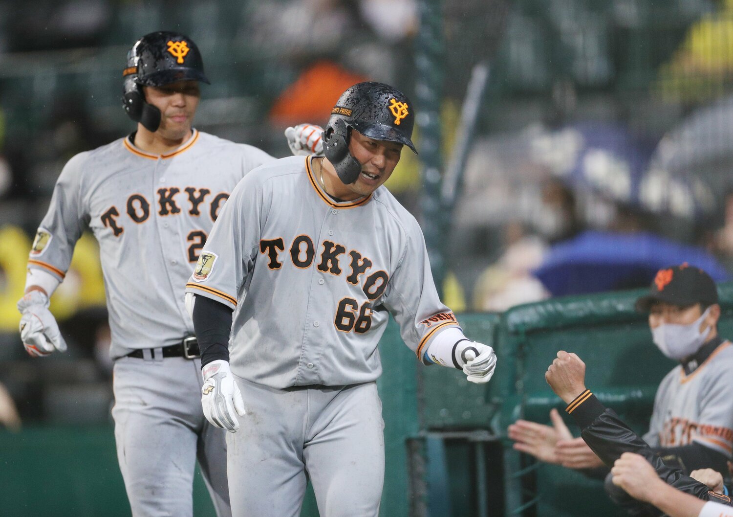 巨人時代の香月。沢村とのトレードは年棒などから「格差トレード」と話題にもなった　©︎JIJI PRESS