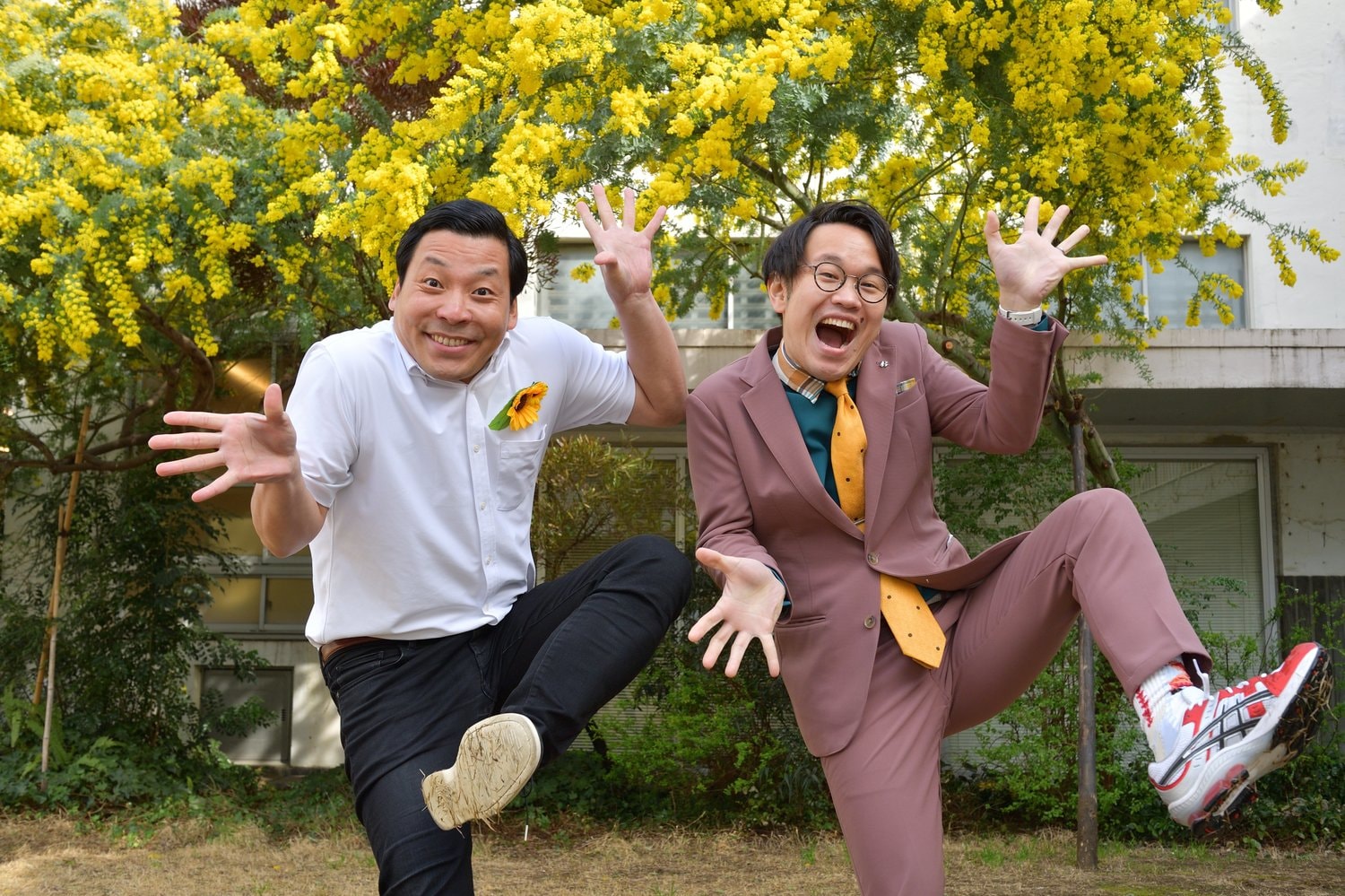 きむの左手には、M-1でも「チラッと見た」という白の腕時計