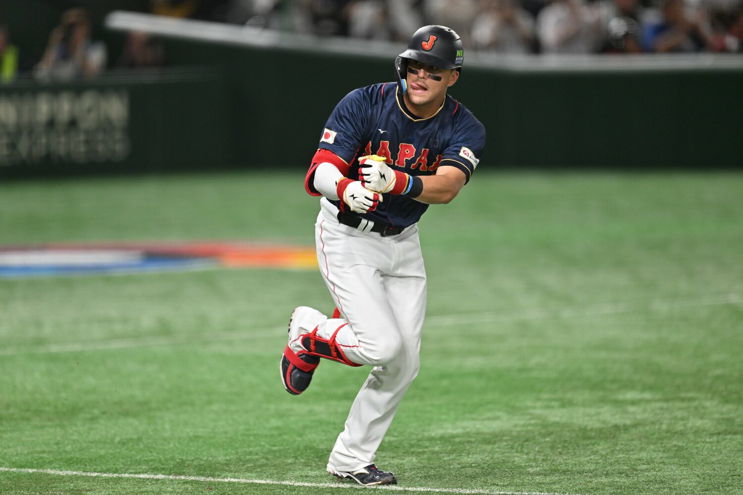 すっかりチームに浸透した「ペッパーミル・パフォーマンス」 ©Naoya Sanuki