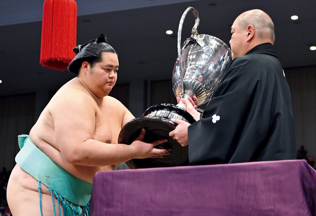 2024年11月の九州場所にて“琴櫻”の名で悲願の初優勝を果たした Asahi Shimbun