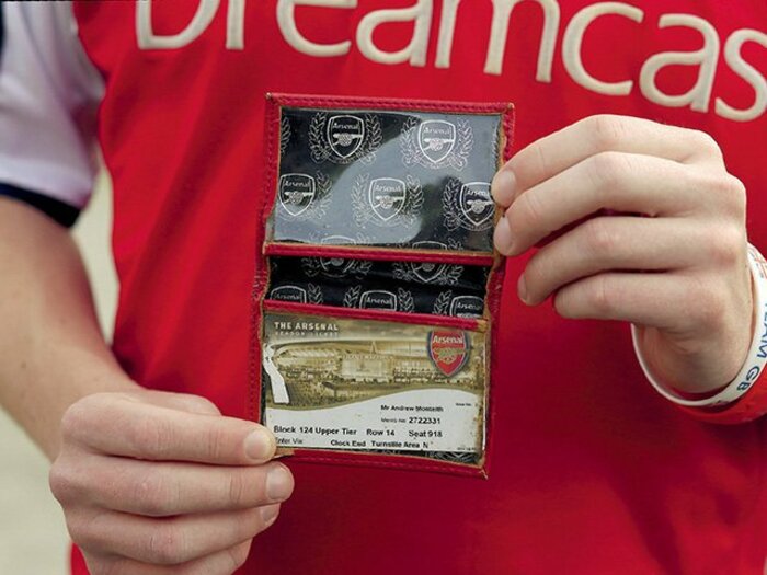 「情熱は衰えた」ある有名作家の告白。高齢化、中毒化するプレミアリーグ。＜Number Web＞ photograph by MARK LEECH/L'EQUIPE