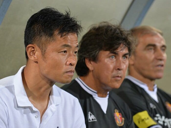小倉監督休養は“手遅れ”なのか。楢崎正剛が吐露した名古屋の現状。＜Number Web＞ photograph by J.LEAGUE PHOTO