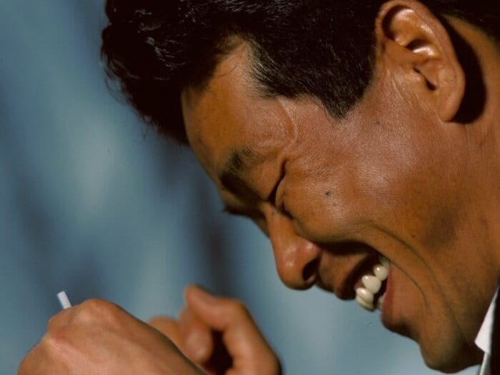 「鉄アレイを指に挟んで…」「山にこもり座禅」村田兆治の壮絶な野球人生…“拷問のような特訓”から現役最後の1年を迎えるまで＜Number Web＞ photograph by BUNGEISHUNJU