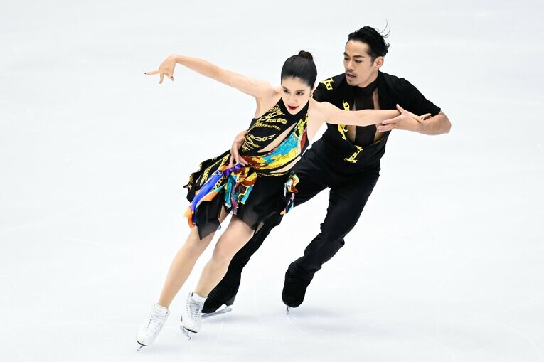 「すごい見つめられている感があって…」高橋大輔＆村元哉中が奏でる新たな関係性「音楽が鳴った瞬間、大ちゃんの目力が変わるんです」(57)