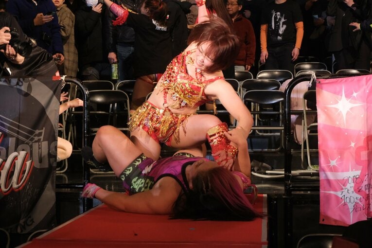 「泣いてんじゃねえ！ってビンタしたけど…」WWEから帰還したSareeeが日本で目指す“プロレス”とは？「ライバルはいればいるほど面白い」(83)