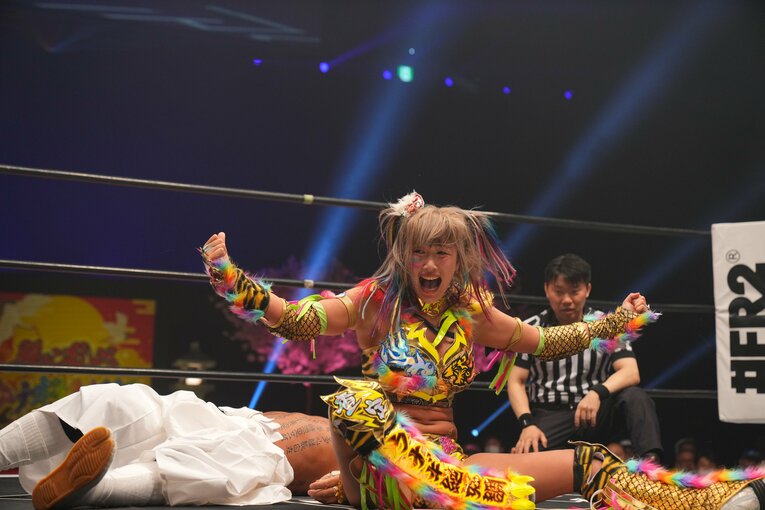 「お前、あの騒動があったのによく来たな」“今のプロレス批判”で炎上した前田日明に、ウナギ・サヤカがモノ申した真意「ぶん殴られようが…」(61)