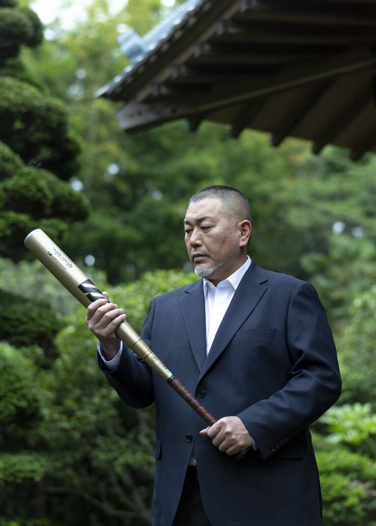甲子園で史上最多の13本塁打を放った金属バットを持つ清原和博（2018年撮影） ©︎Takuya Sugiyama