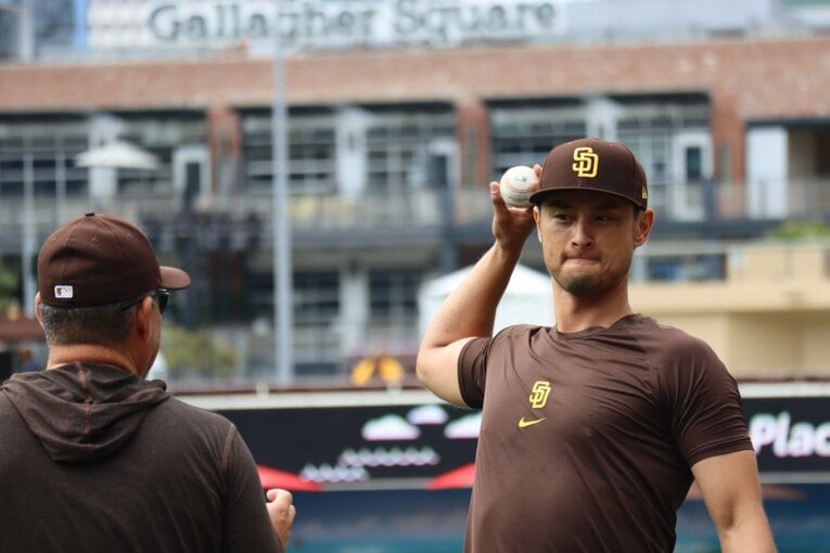 昨季はリハビリ中も新球に挑むなど試行錯誤を繰り返していたダルビッシュ　©Yuki Yamada