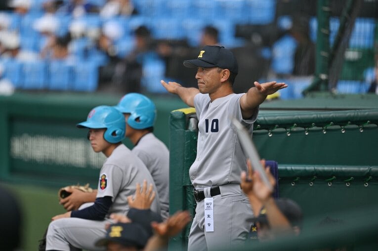 準々決勝・沖縄尚学戦での丸田ら慶応ナインの躍動＋森林監督の表情（全20枚）　©Hideki Sugiyama