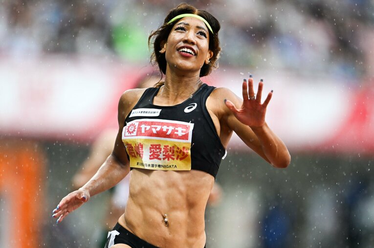 陸上日本選手権で2年連続の100ｍ・200ｍ二冠に輝いた君嶋愛梨沙（土木管理総合）。一方で目標に掲げた五輪標準記録には届かなかった ／ photograph by Asami Enomoto