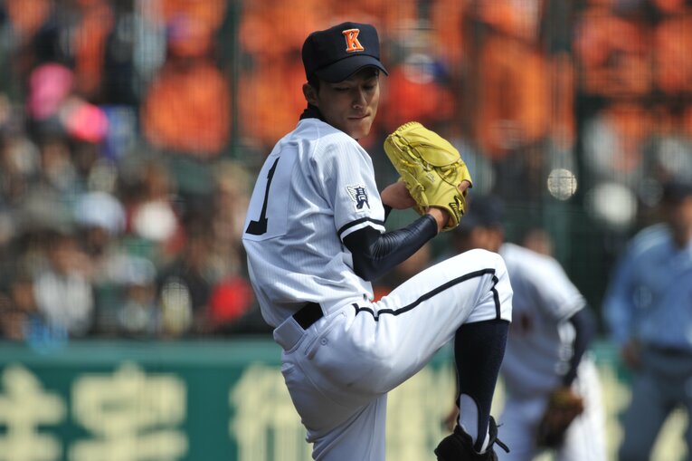 2010年　島袋洋奨／興南　©Hideki Sugiyama