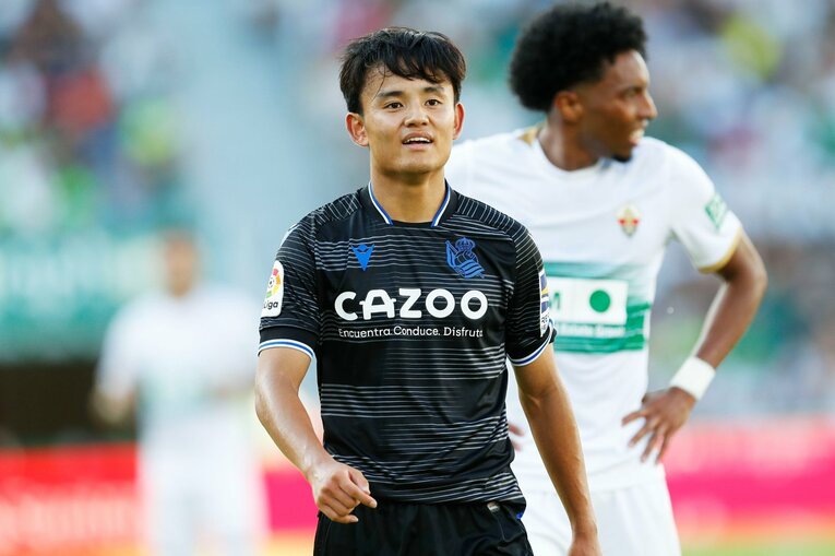 「久保建英が信頼され始めた」証拠かも…ソシエダサポの「Take,Take」に日本人カメラマンが感じた“海外組あるある”とは(34)